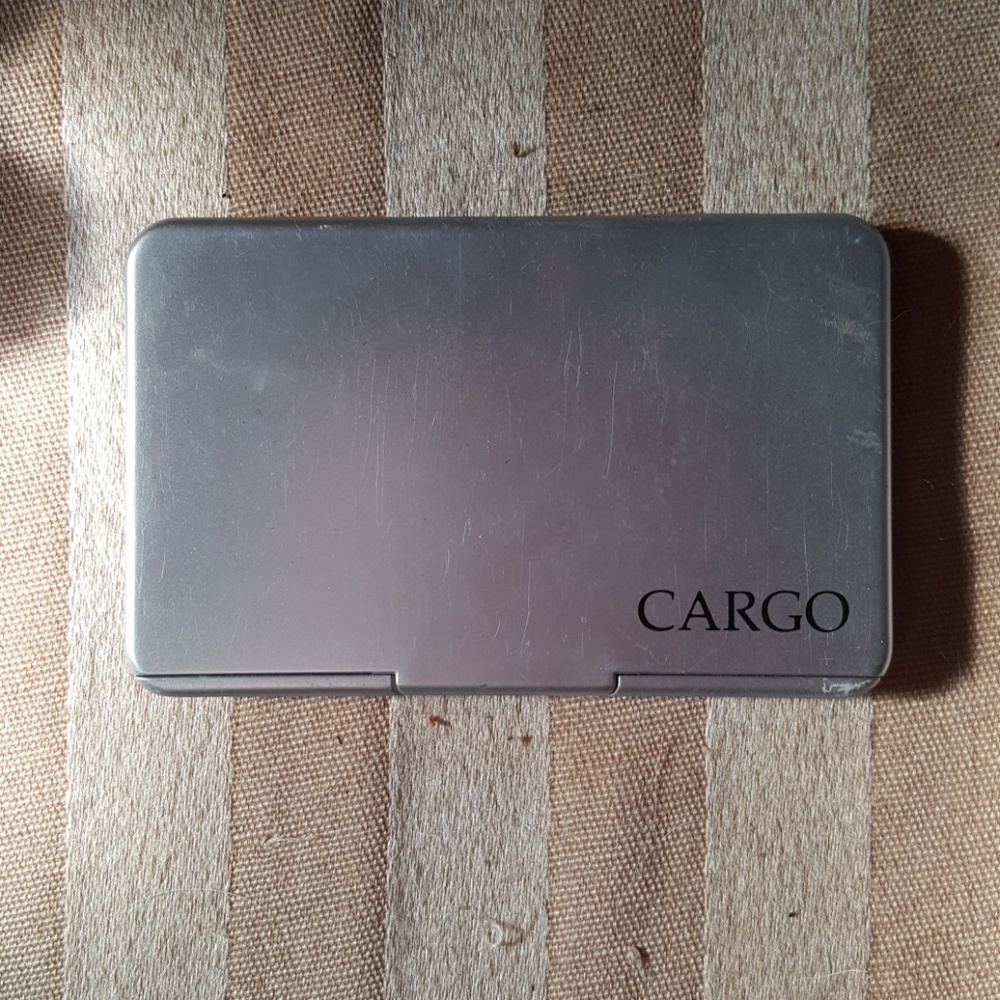 Cargo Metallico eyeshadow palette